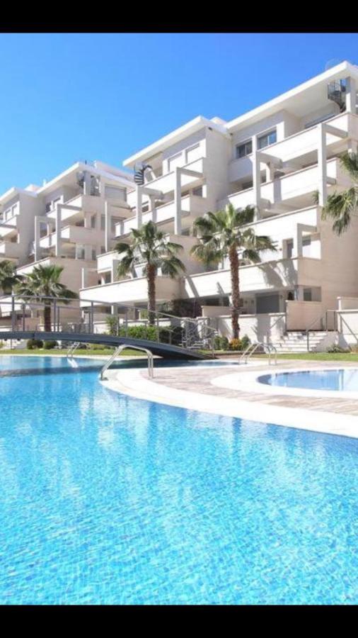 Fabulous Apartment With Large Pool Near Beach Dénia Exterior foto